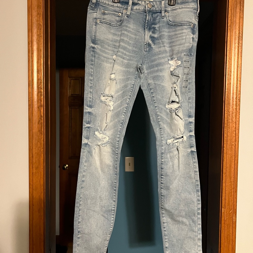 PacSun Light Blue Distressed Skinny Jeans